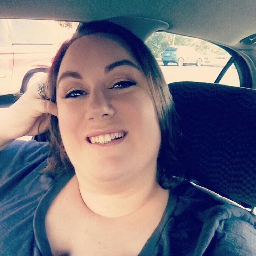 Meet your Posher, Pamela 🩷🥞